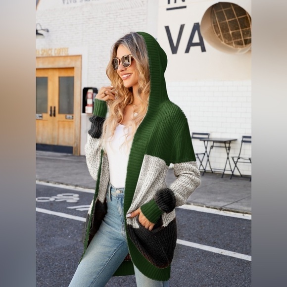 Unveil Your Style Color Block Hooded Cardigan - Picture 1 of 4